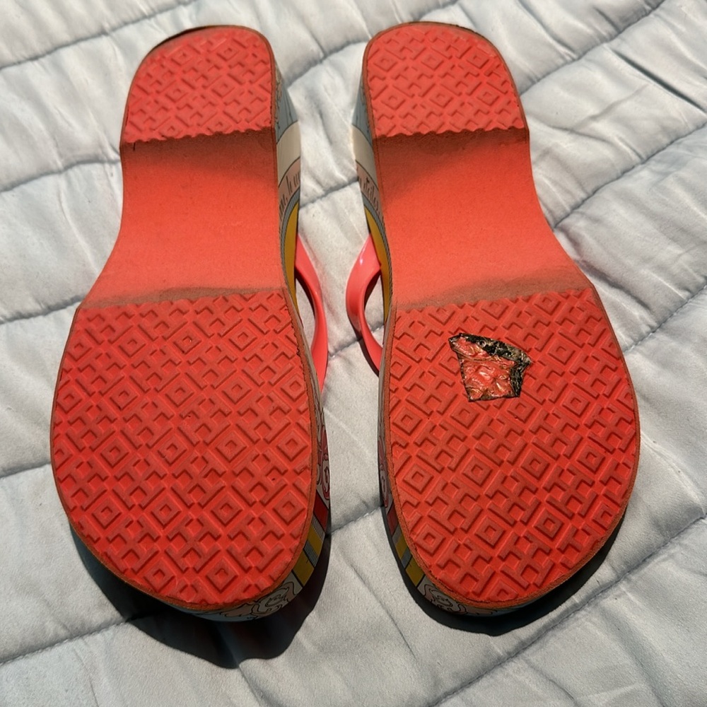Tory Burch platform sandals - Picture 2 of 3